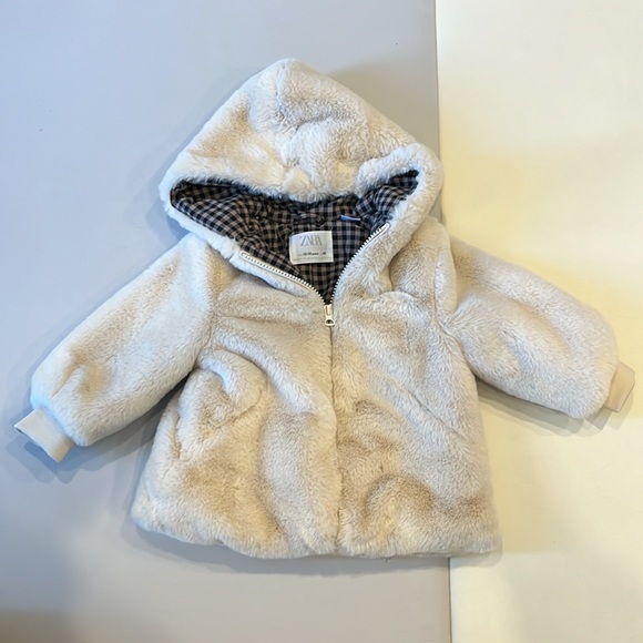 Zara Fur Jacket EUC 12-18mos - Picture 5 of 13